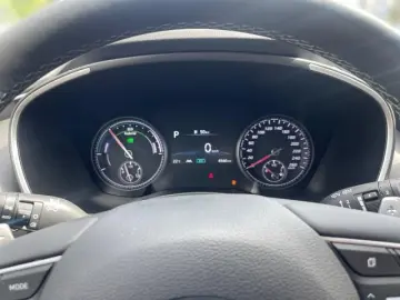 HYUNDAI Santa Fe 1.6 T-GDI Trend Hybrid 4WD  LED Totwink