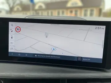 HYUNDAI SANTA FE 1.6T-GDI Signature Hybrid Digital Key