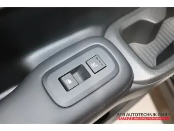 HYUNDAI SANTA FE Signature 5-Sitzer 1.6l Hybrid 2WD Navi