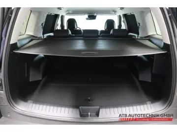 HYUNDAI SANTA FE Signature 5-Sitzer 1.6l Hybrid 2WD Navi