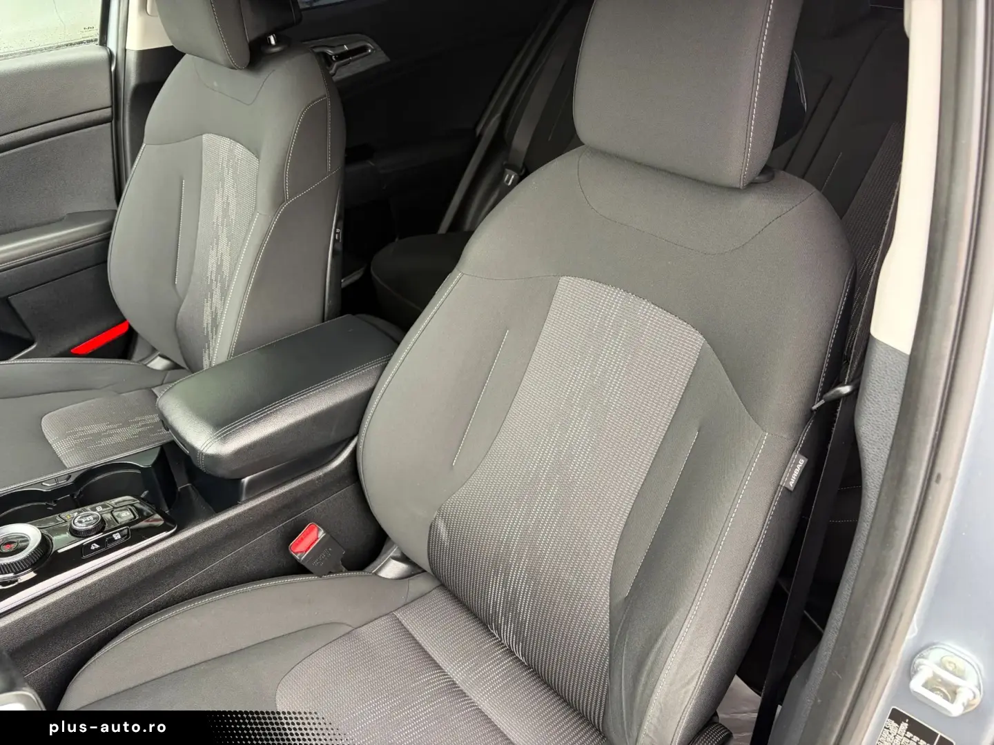 KIA SPORTAGE 1.6 T-GDI MHEV 180 CP 4x4 Style