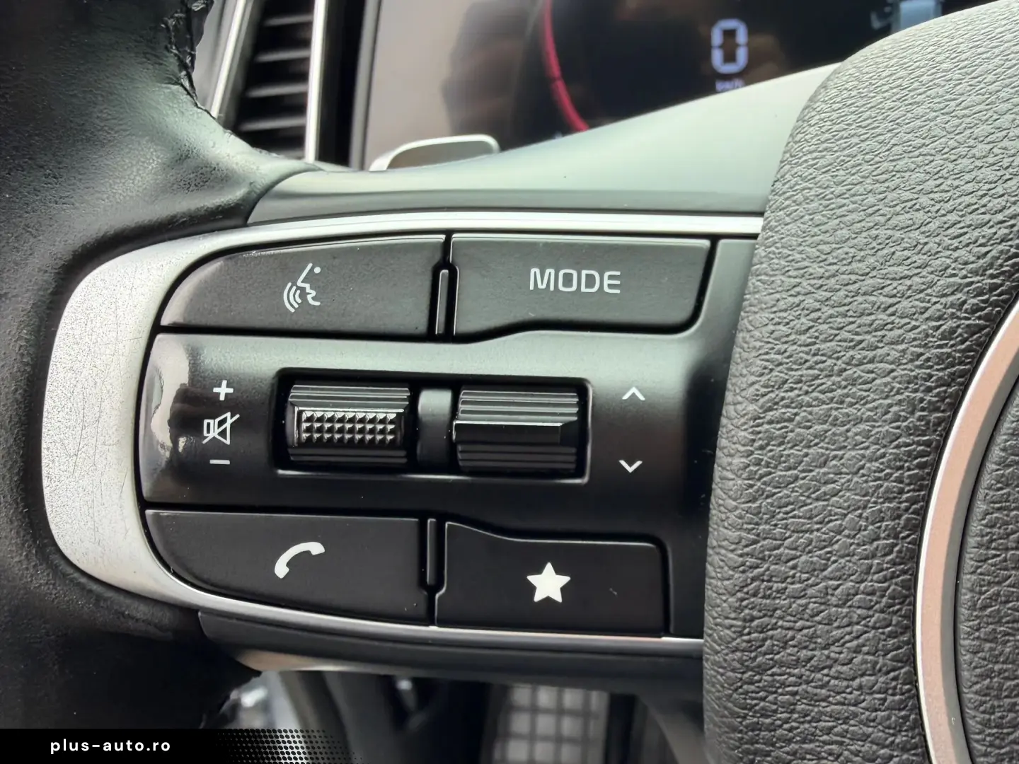 KIA SPORTAGE 1.6 T-GDI MHEV 180 CP 4x4 Style