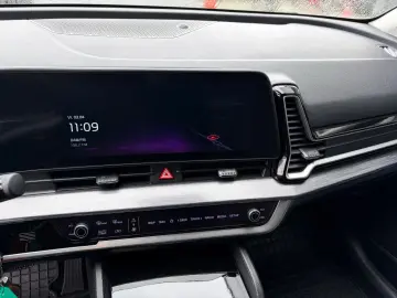 KIA SPORTAGE 1.6 T-GDI MHEV 180 CP 4x4 Style