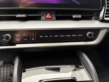 KIA SPORTAGE 1.6 T-GDI MHEV 180 CP 4x4 Style