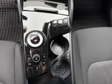 KIA SPORTAGE 1.6 T-GDI MHEV 180 CP 4x4 Style