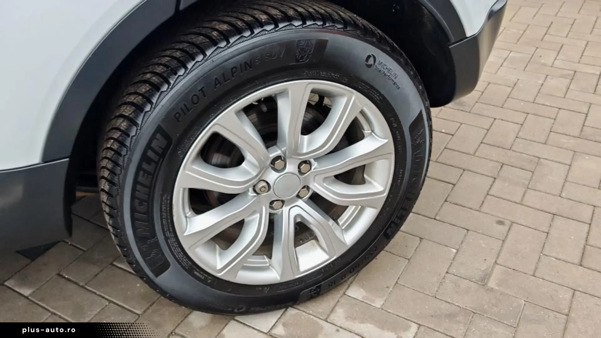 Land-Rover Range-Rover-Evoque Gen-I-2012-2018