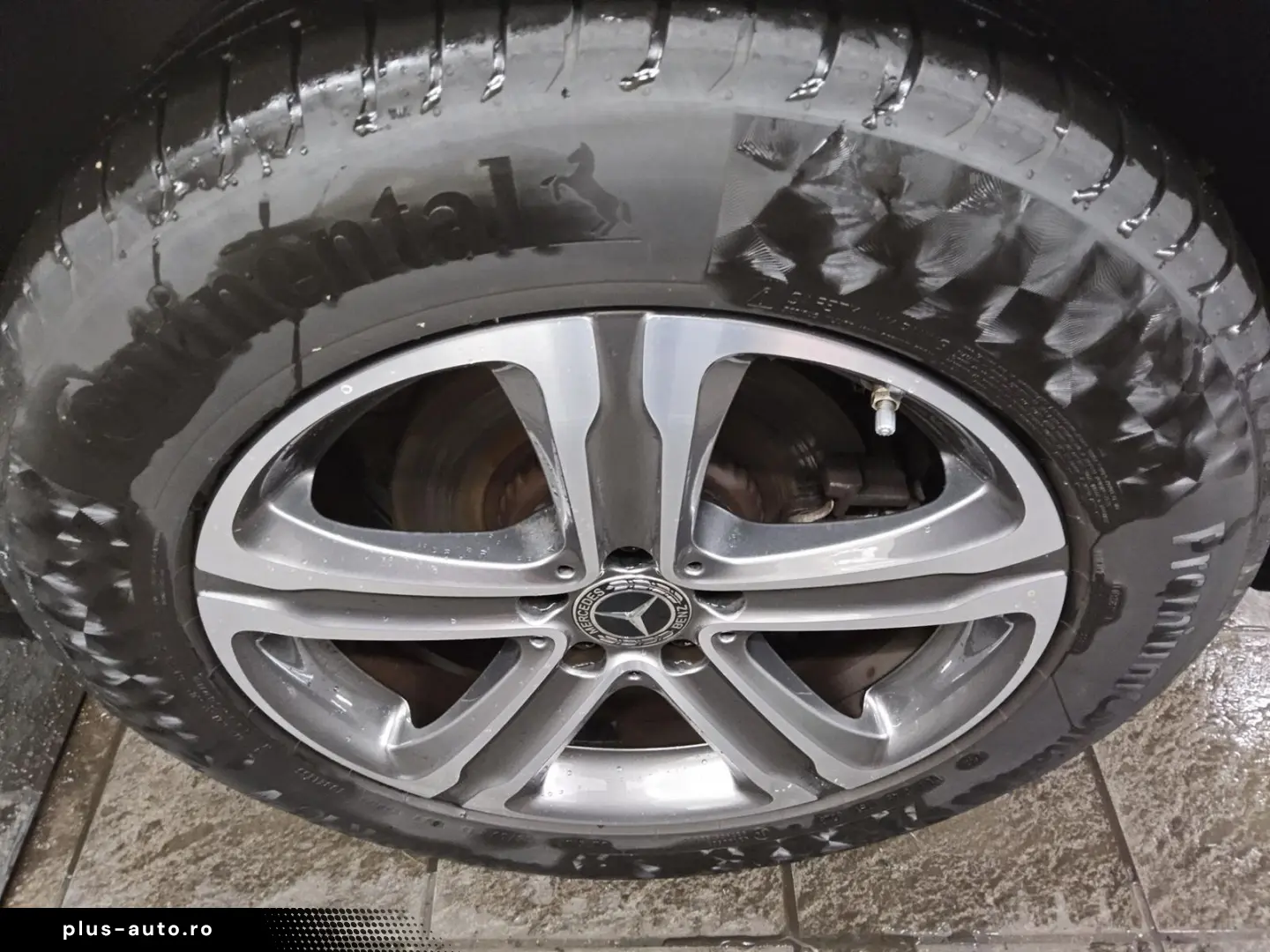 MERCEDES-BENZ GLC 300 e 4M