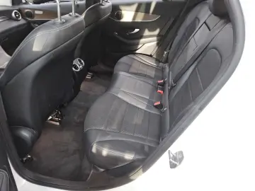 MERCEDES-BENZ GLC 300 e 4M