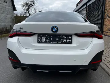 BMW i4 eDrive40 H&K   360   Trapa   Scaune electrice
