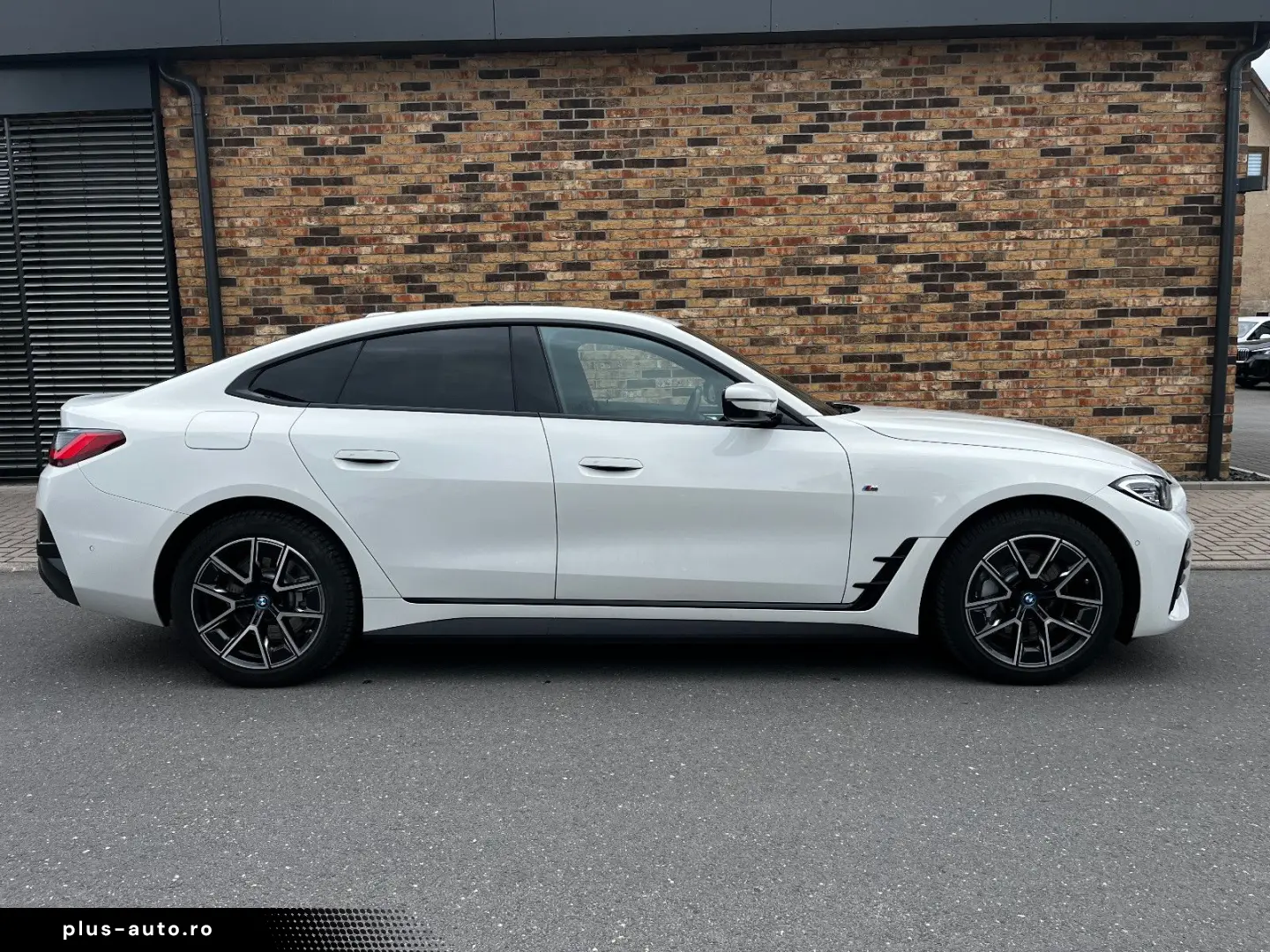 BMW i4 eDrive40 H&K   360   Trapa   Scaune electrice