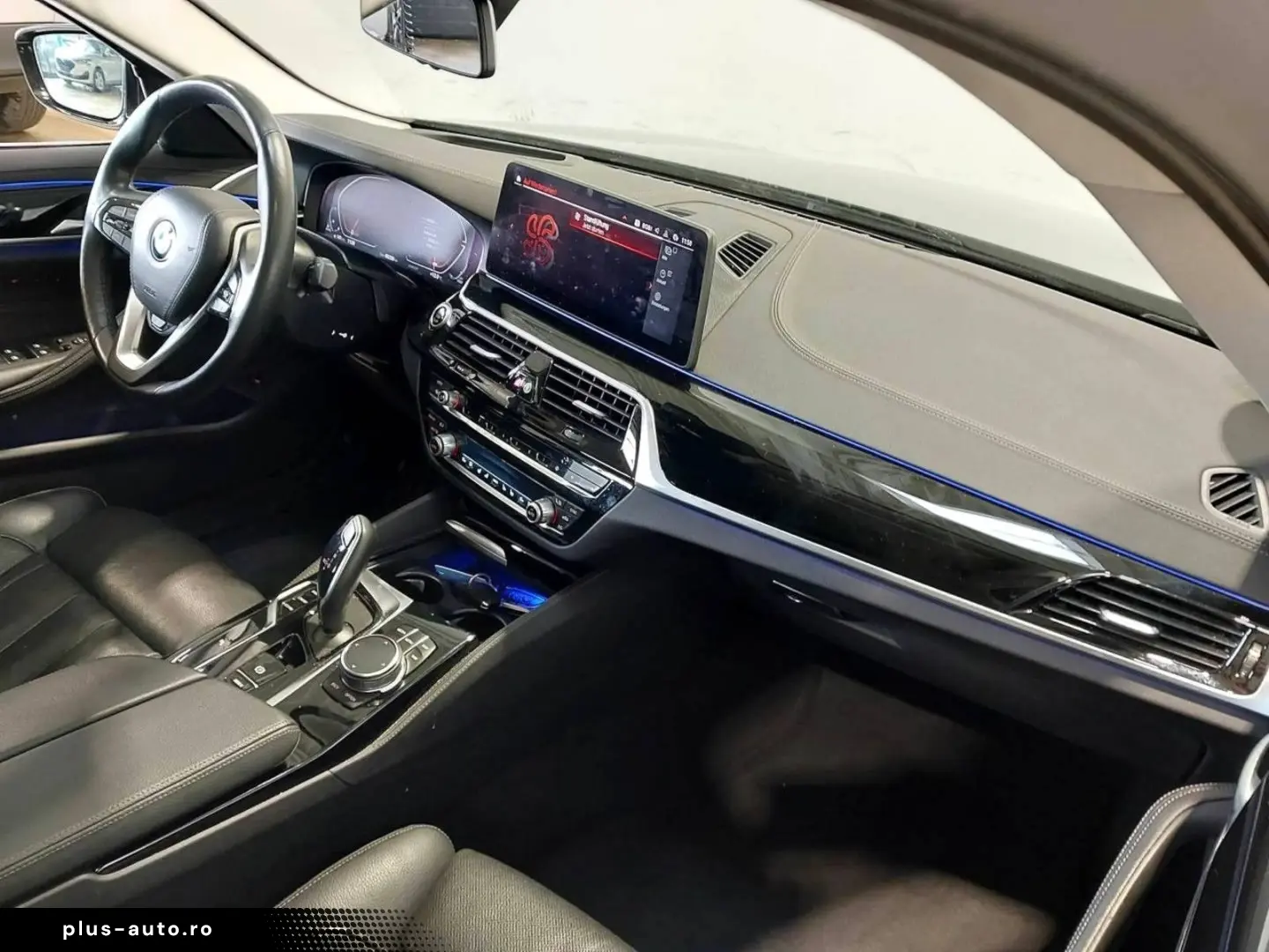 BMW 520d LuxuryLine HUD  ACC  Laser   Trapa   Scaune Comfort