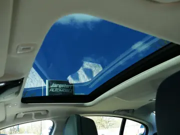 BMW 520d LuxuryLine HUD  ACC  Laser   Trapa   Scaune Comfort