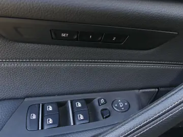 BMW 520d LuxuryLine HUD  ACC  Laser   Trapa   Scaune Comfort