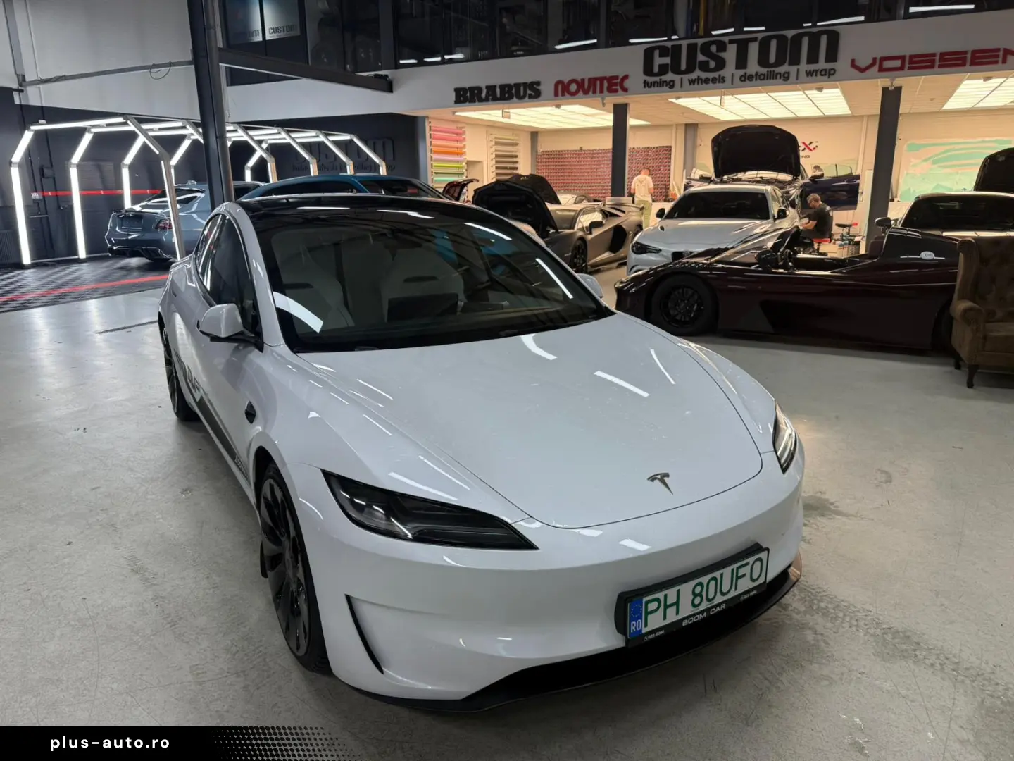 Tesla Model 3 PERFORMANCE - Highland