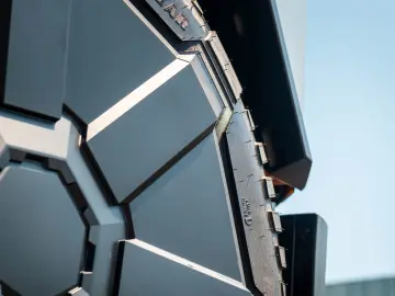 TESLA CYBERTRUCK - Este In Romania  diponibil imediat