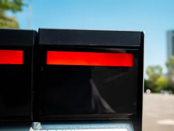 TESLA CYBERTRUCK - Este In Romania  diponibil imediat