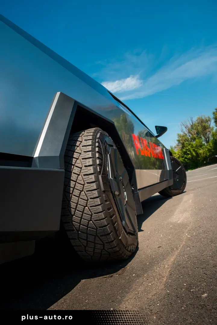 TESLA CYBERTRUCK - Este In Romania  diponibil imediat