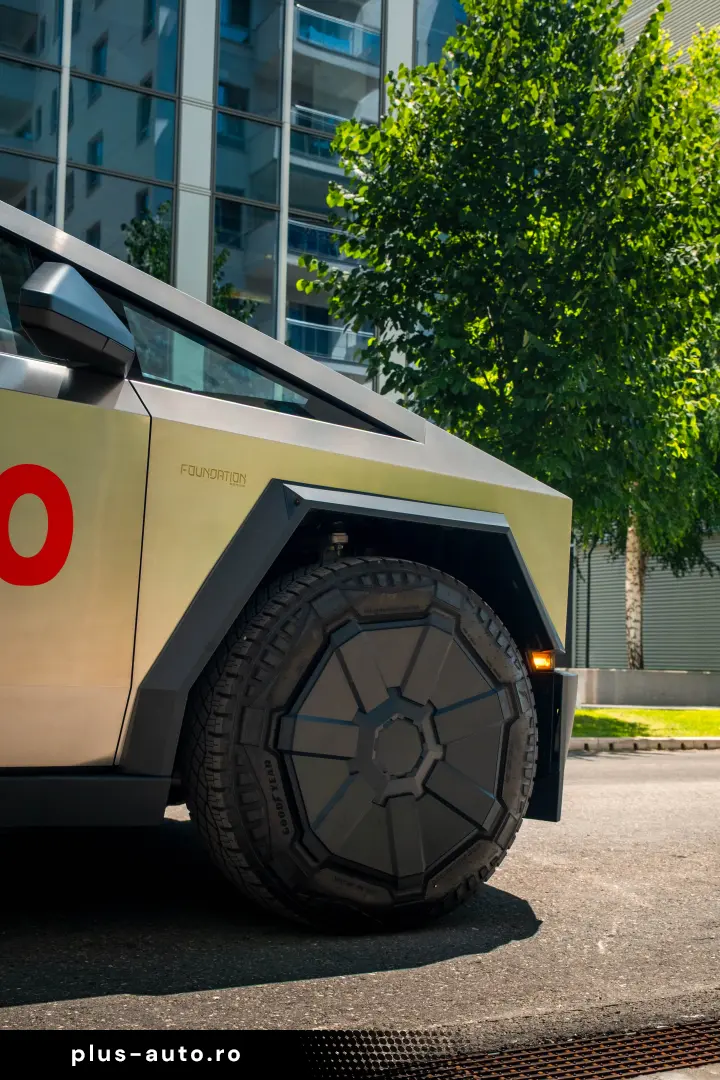 TESLA CYBERTRUCK - Este In Romania  diponibil imediat