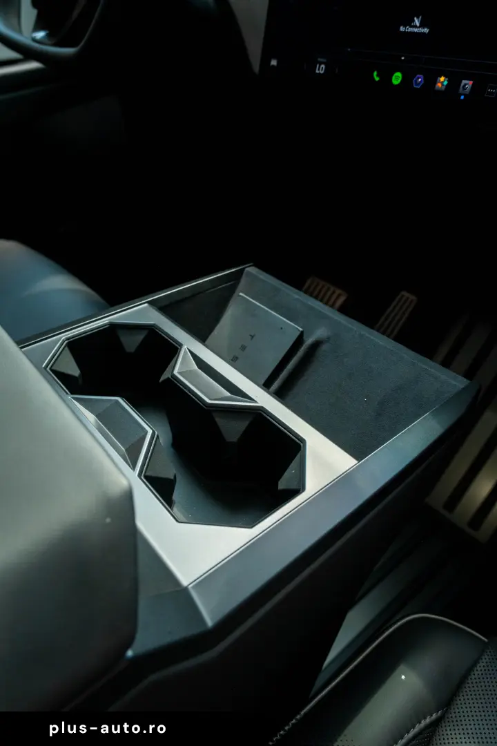 TESLA CYBERTRUCK - Este In Romania  diponibil imediat