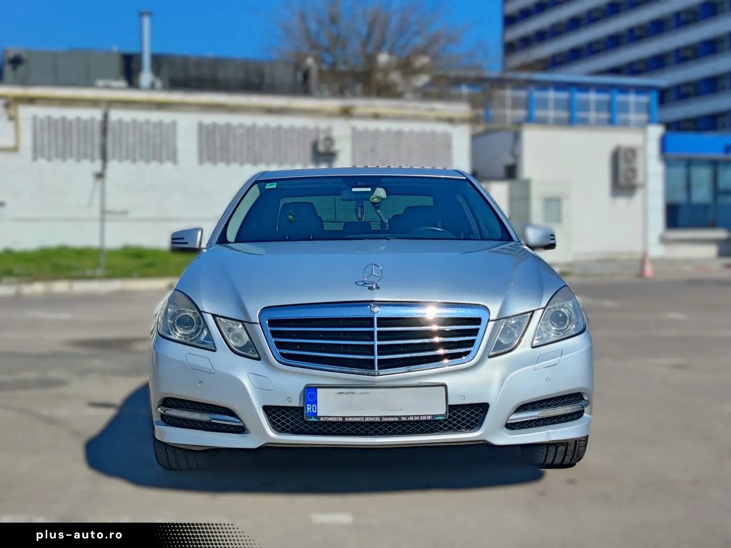 Mercedes-Benz E 220