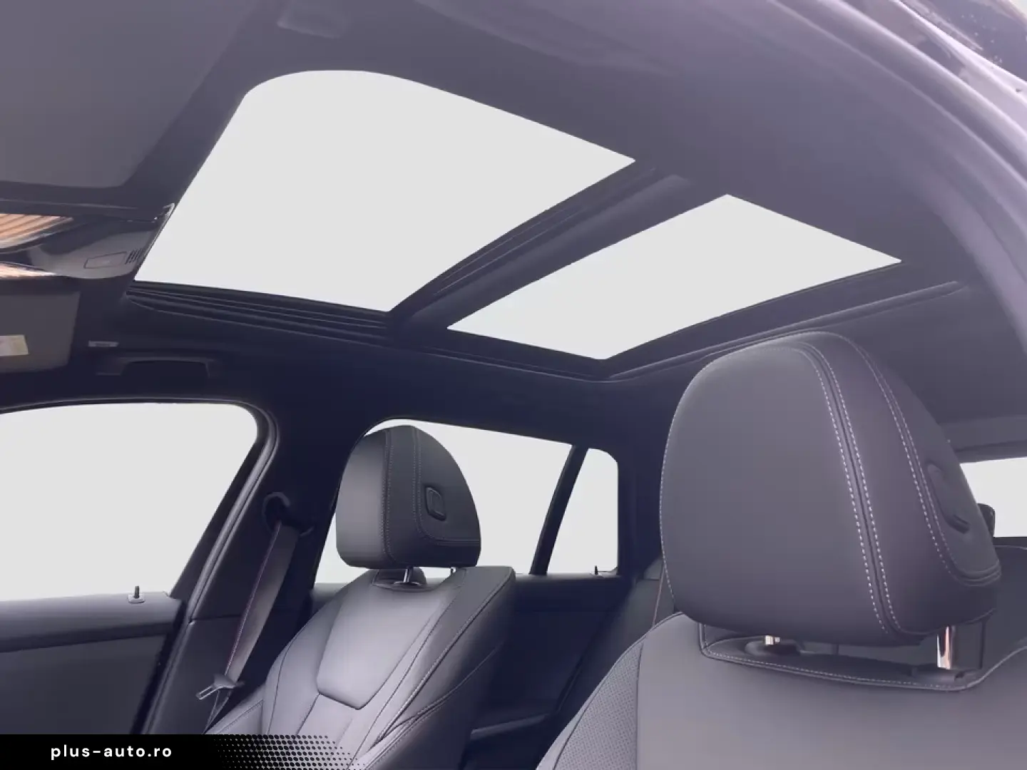 BMW M340i xDrive Touring Pano