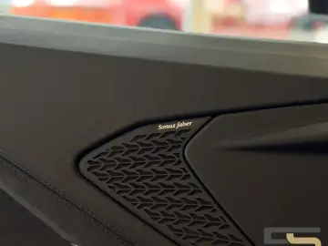 Lamborghini Temerario LIFT FULL CARBON