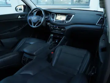 Hyundai Tucson 2.0 CRDI 4WD Automatik Premium