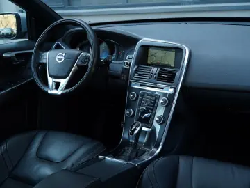 Volvo XC 60 D5 AWD Geartronic Summum