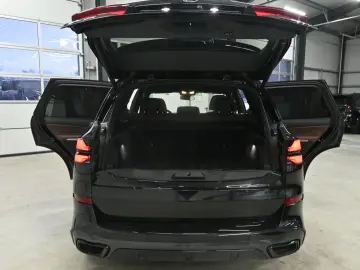 BMW X5 40i M-Sport Pro MASSAGE INTEGRAL PANO-SKY H&K