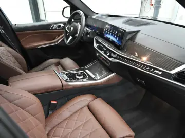 BMW X5 40i M-Sport Pro MASSAGE INTEGRAL PANO-SKY H&K