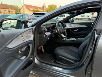 MERCEDES-BENZ CLS 300d 4Matic AMG-line