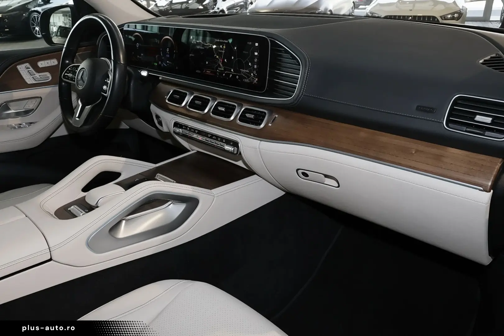 MERCEDES-BENZ GLE 350 de 4M AMG AHK 360  HEADUP MBUX LED 20