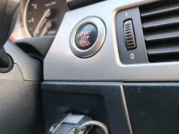 BMW seria 318i - Sport paket