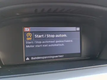 BMW seria 318i - Sport paket