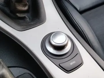 BMW seria 318i - Sport paket