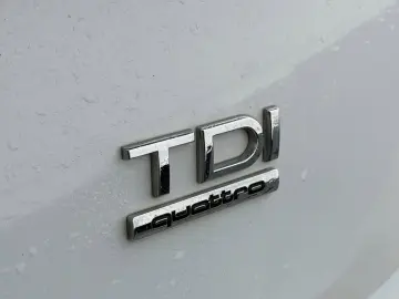 AUDI Q5 2.0 TDI