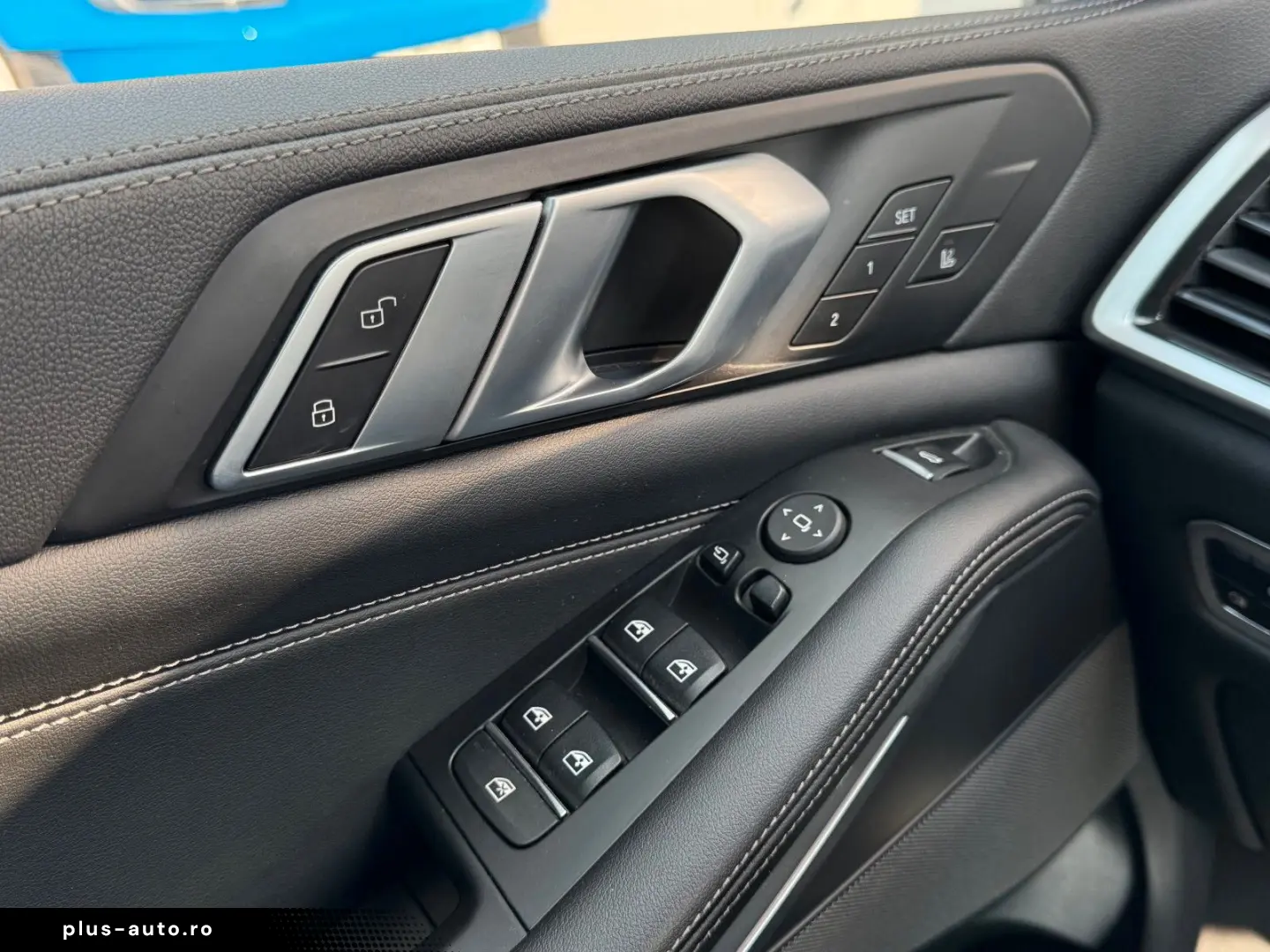 BMW X5 M50i DAProf. PA  PANO AHK H K LASER ALARM