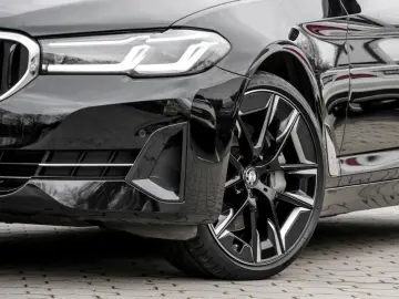 BMW 540d xDrive H K HuD AHK STANDHZG DA PROF 360