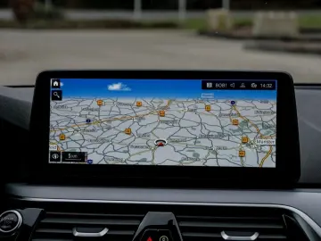 BMW 540d xDrive H K HuD AHK STANDHZG DA PROF 360