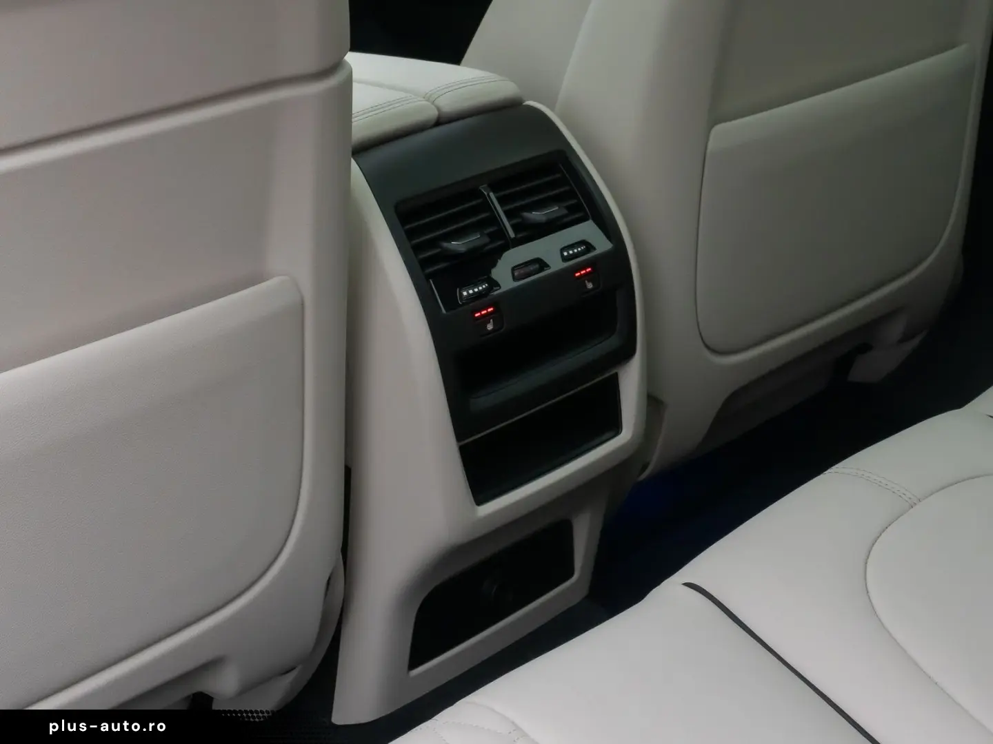 BMW X6 M50i Individual Panorama HUD DAB H K 22Zoll