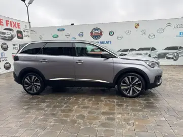 Peugeot 5008 2018 1.6