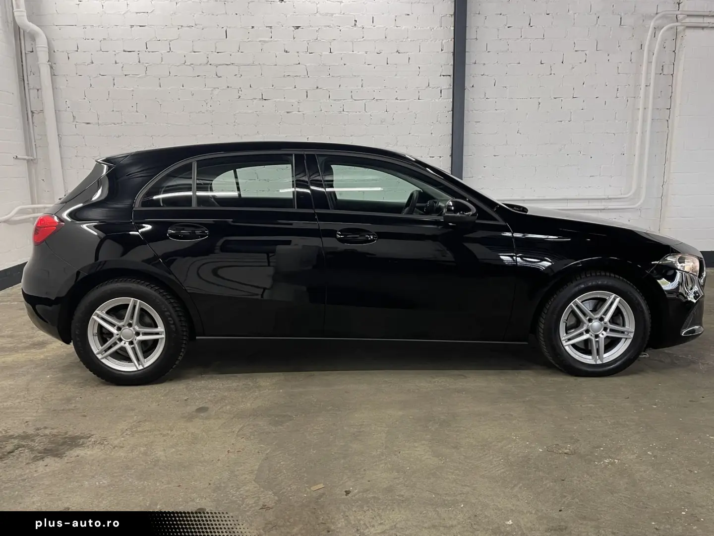 MERCEDES-BENZ A 180 d 8G-DCT Entry  DAB   MBUX   Sitzheizung