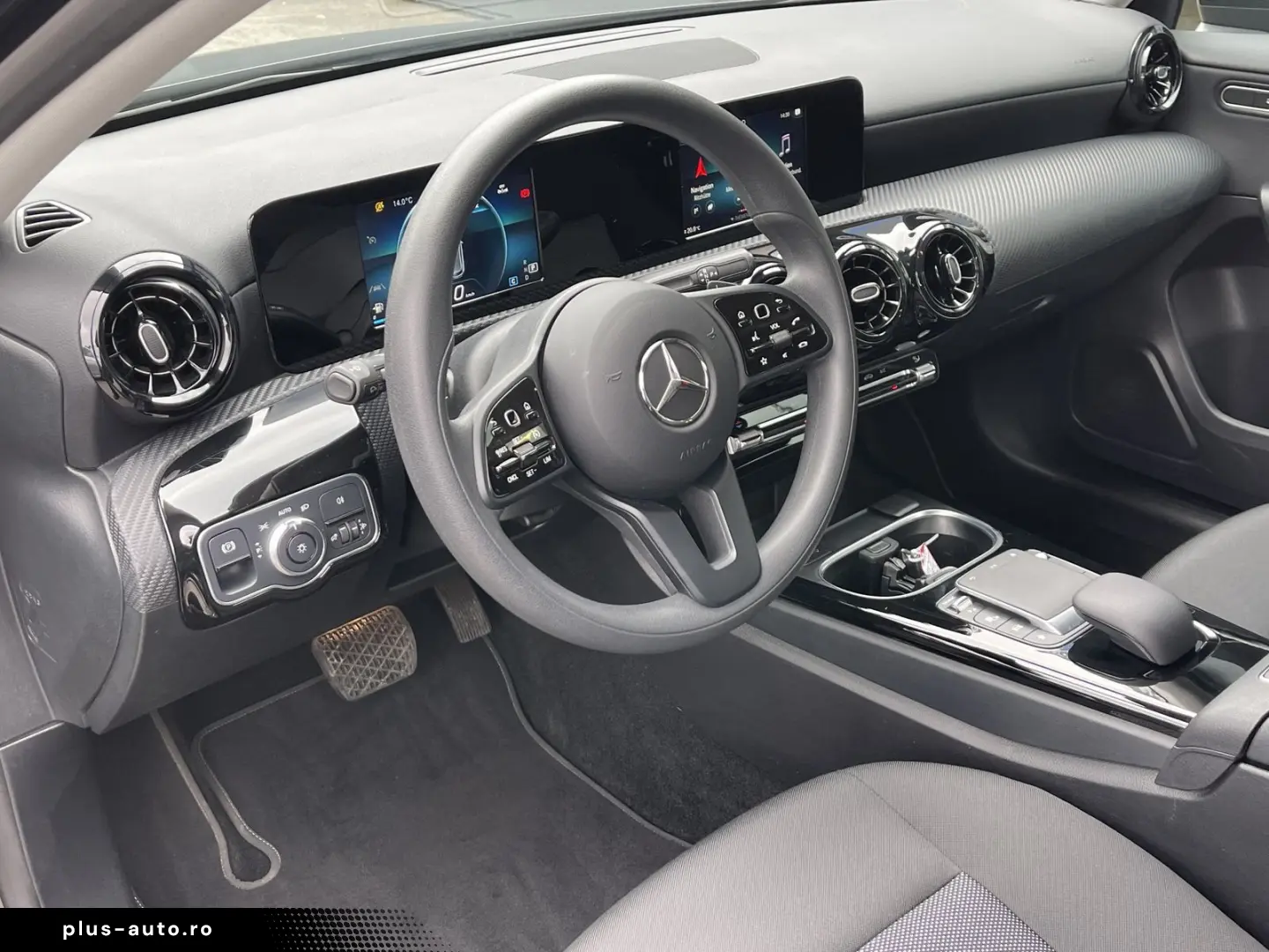 MERCEDES-BENZ A 180 d 8G-DCT Entry  DAB   MBUX   Sitzheizung