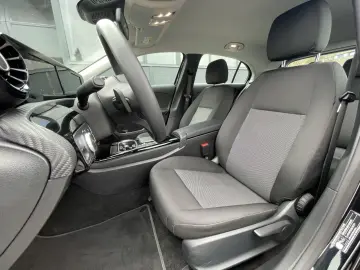 MERCEDES-BENZ A 180 d 8G-DCT Entry  DAB   MBUX   Sitzheizung