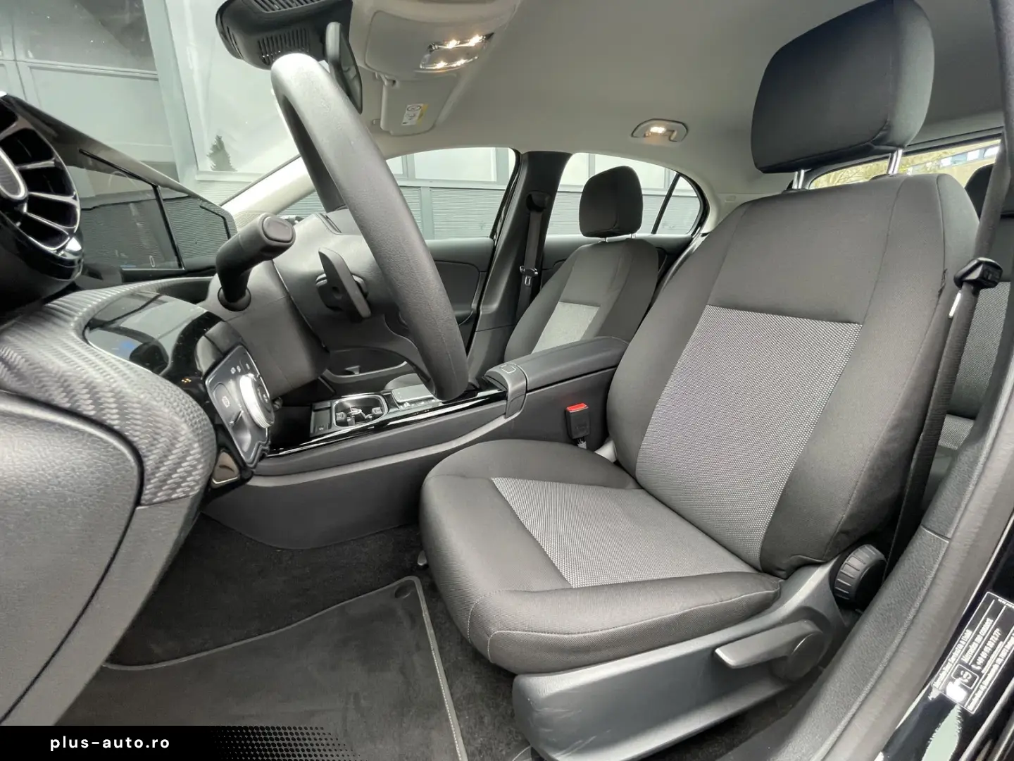 MERCEDES-BENZ A 180 d 8G-DCT Entry  DAB   MBUX   Sitzheizung