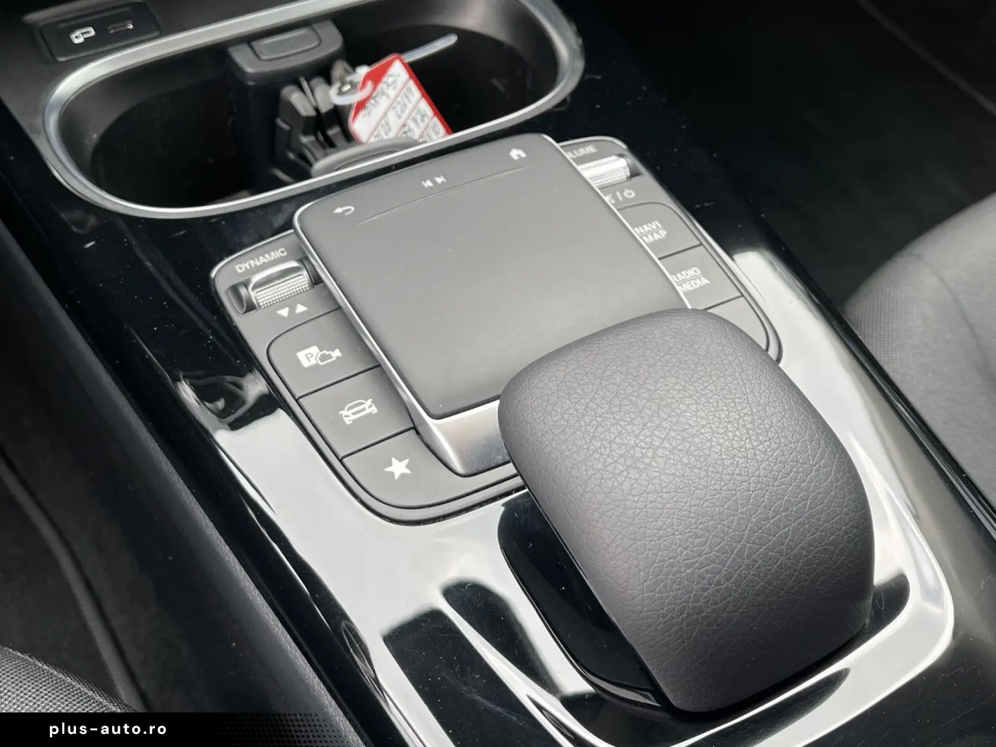 MERCEDES-BENZ A 180 d 8G-DCT Entry  DAB   MBUX   Sitzheizung