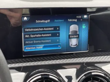 MERCEDES-BENZ A 180 d 8G-DCT Entry  DAB   MBUX   Sitzheizung