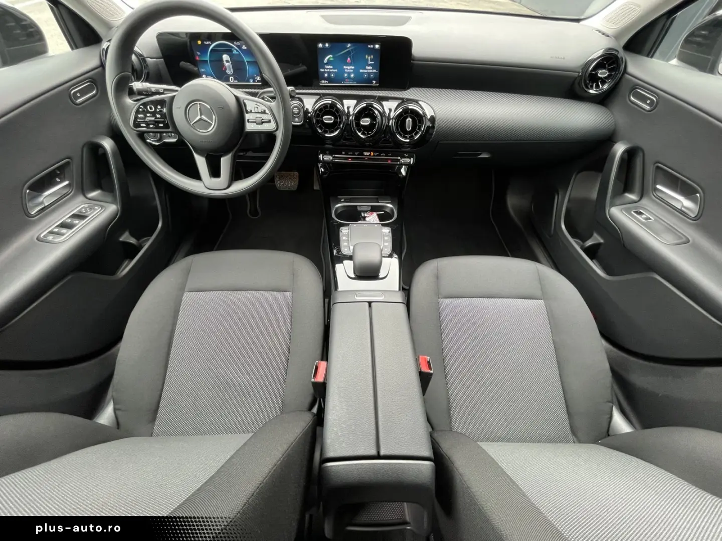 MERCEDES-BENZ A 180 d 8G-DCT Entry  DAB   MBUX   Sitzheizung