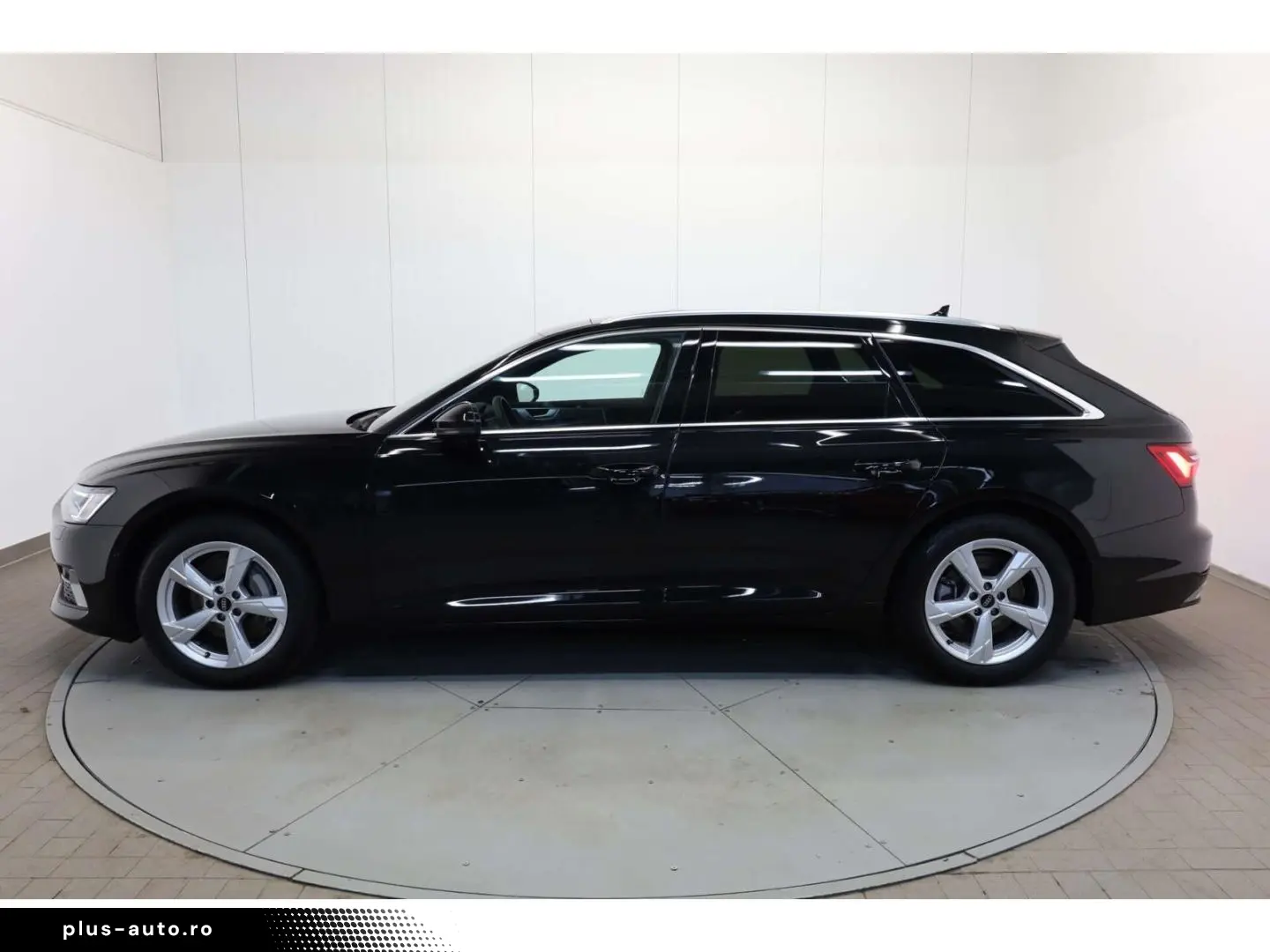 AUDI A6 Avant 45 TFSI quattro Advanced AHK Leder RFK