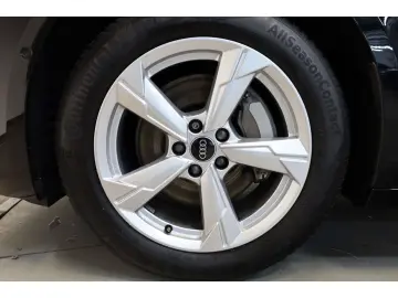 AUDI A6 Avant 45 TFSI quattro Advanced AHK Leder RFK